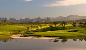 Sky Lake Resort & Golf Club - Sân golf 36 lỗ cực kỳ thách thức tại Hà Nội